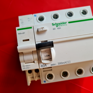 iID - RCCB 4P  40A  300mA-AC + iMX+OF , SCHNEIDER A9R14440 , A9A26946