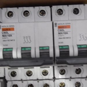 C60L  3P D 16A ,  MA16 ,  25kA  DISJONCTEUR , MERLIN GERIN    SCHNEIDER