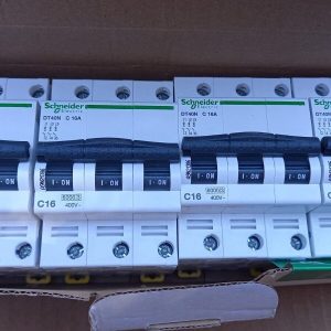 DT40N 3P C 16A   SCHNEIDER  DISJONCTEUR  A9N21386  6kA